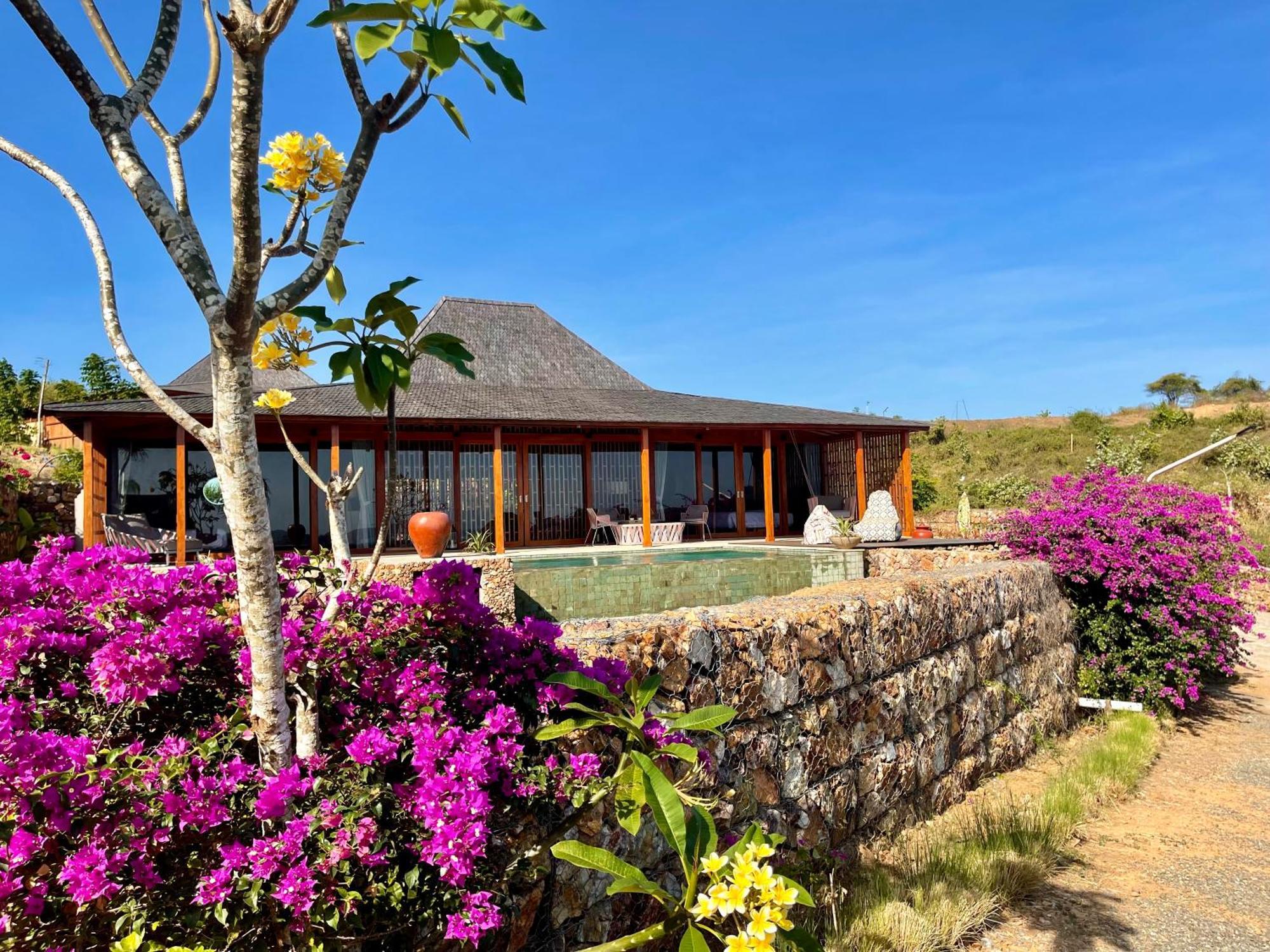 Lobster Bay Lombok Awang Exterior foto