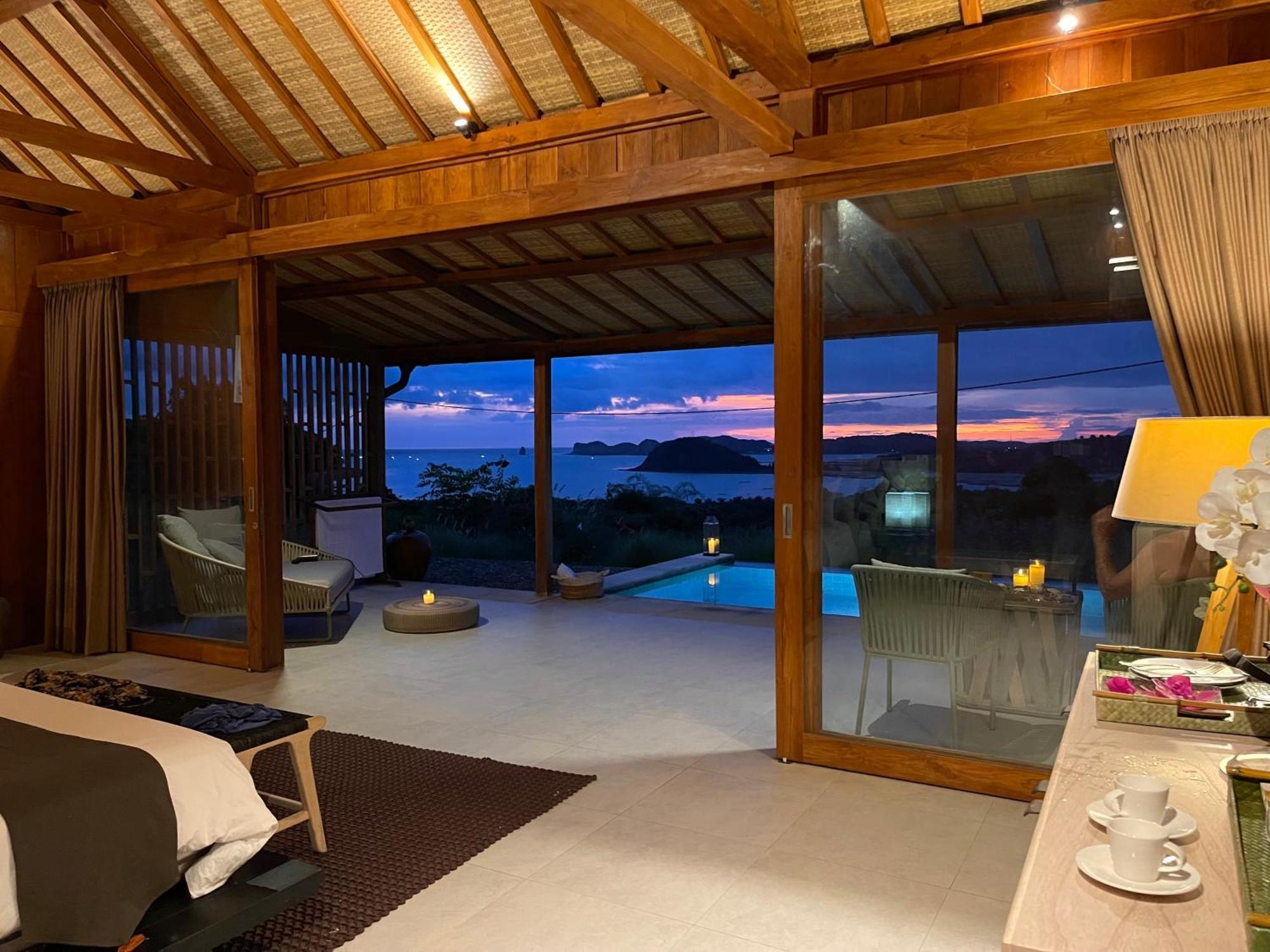 Lobster Bay Lombok Awang Exterior foto