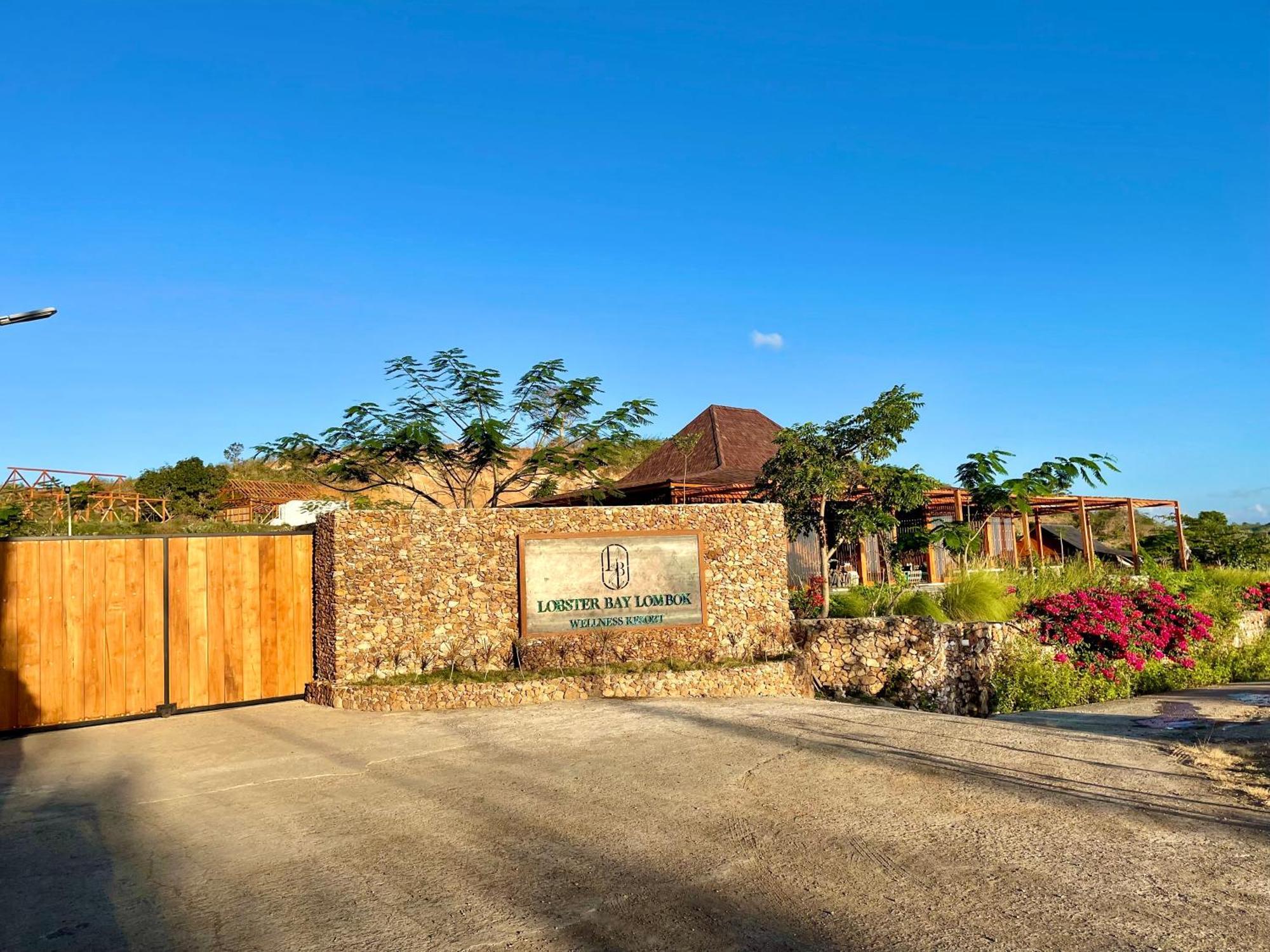 Lobster Bay Lombok Awang Exterior foto